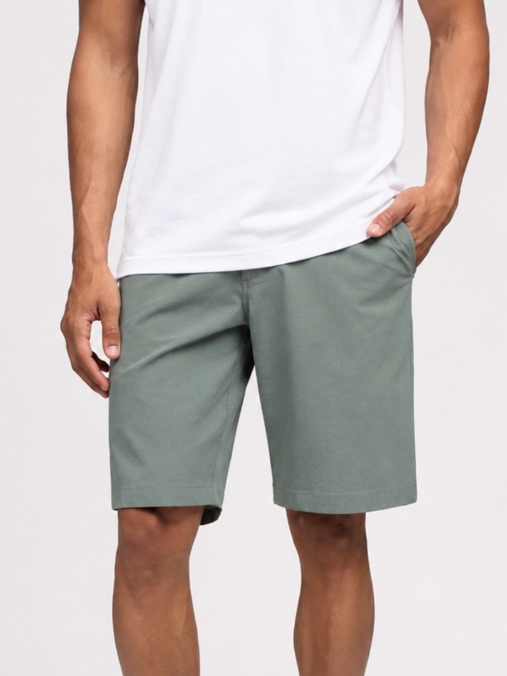 Travis Mathew Beck Shorts Balsam Green Grey Jade Size 35‎ Stretch Golf 1MM208 - Picture 2 of 9